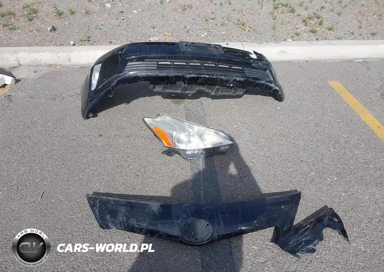 2012 Toyota Prius V Two VIN:JTDZN3EU8C3087915 - 12
