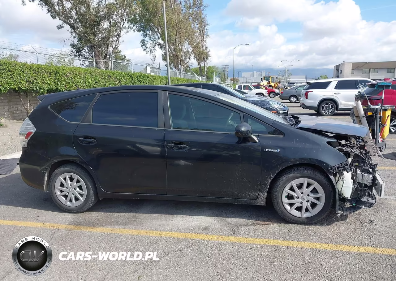 2012 Toyota Prius V Two VIN:JTDZN3EU8C3087915 - 14