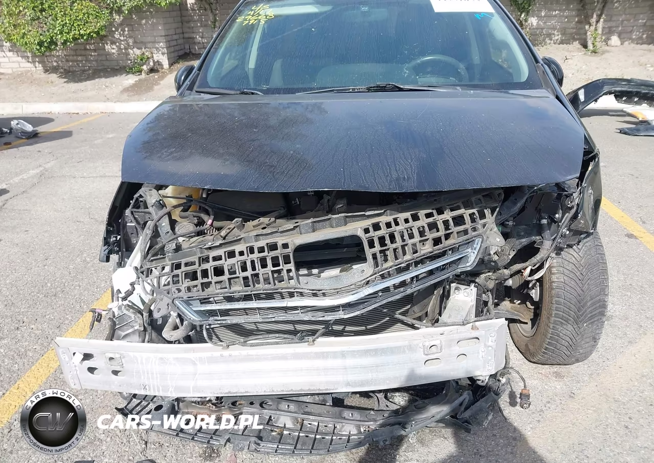 2012 Toyota Prius V Two VIN:JTDZN3EU8C3087915 - 19