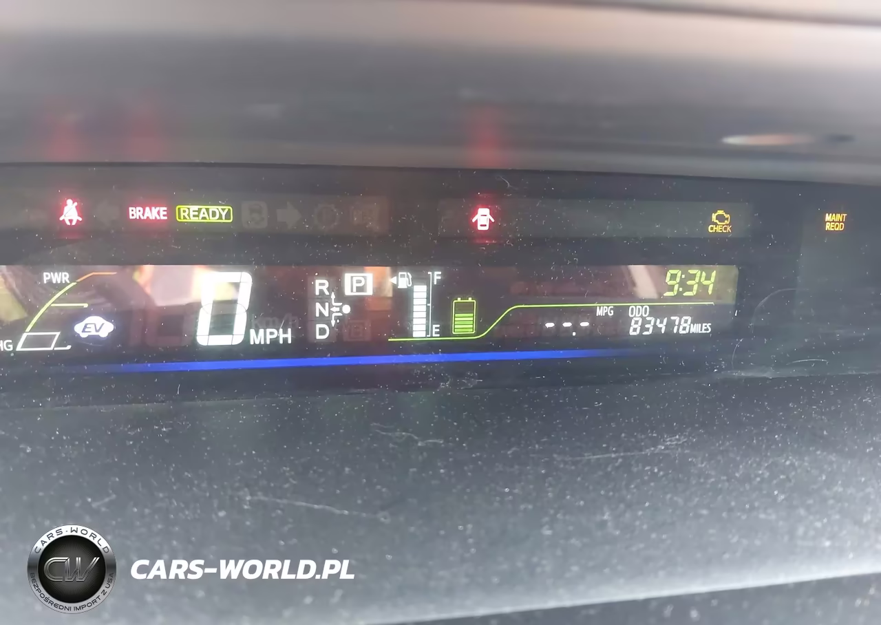 2012 Toyota Prius V Two VIN:JTDZN3EU8C3087915 - 7