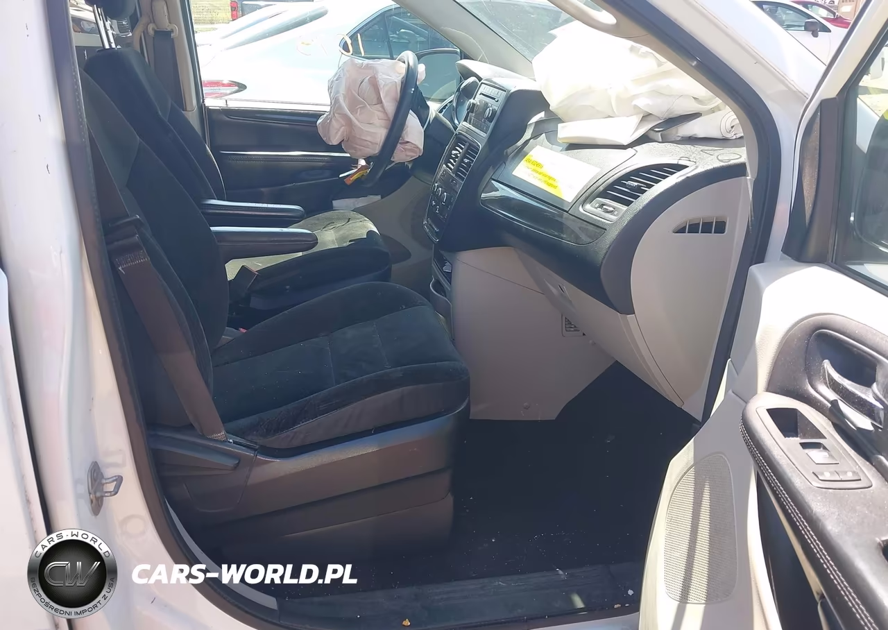 2017 Dodge Grand Caravan Se VIN:2C4RDGBG5HR828643 - 5