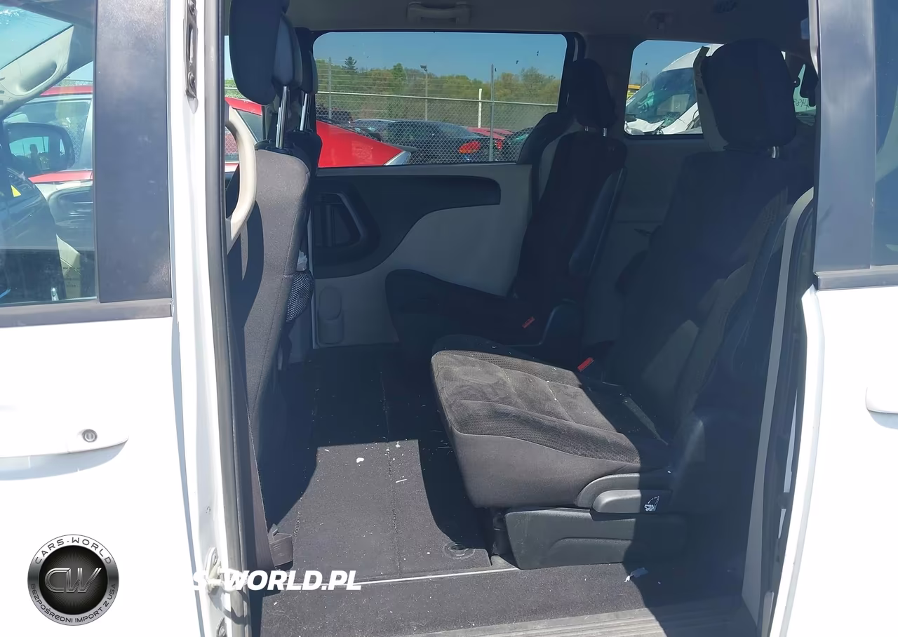 2017 Dodge Grand Caravan Se VIN:2C4RDGBG5HR828643 - 8