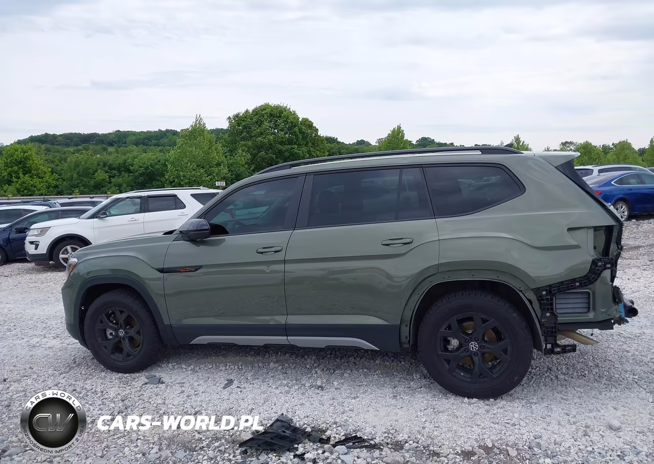 2026 Volkswagen Atlas Peak Edition VIN:1V2CN2CA4TC507466 - 15