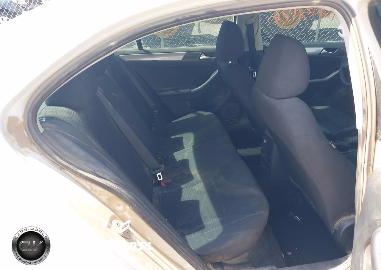 2015 Volkswagen Jetta 1.8T Se VIN:3VWD17AJ3FM258871 - 8