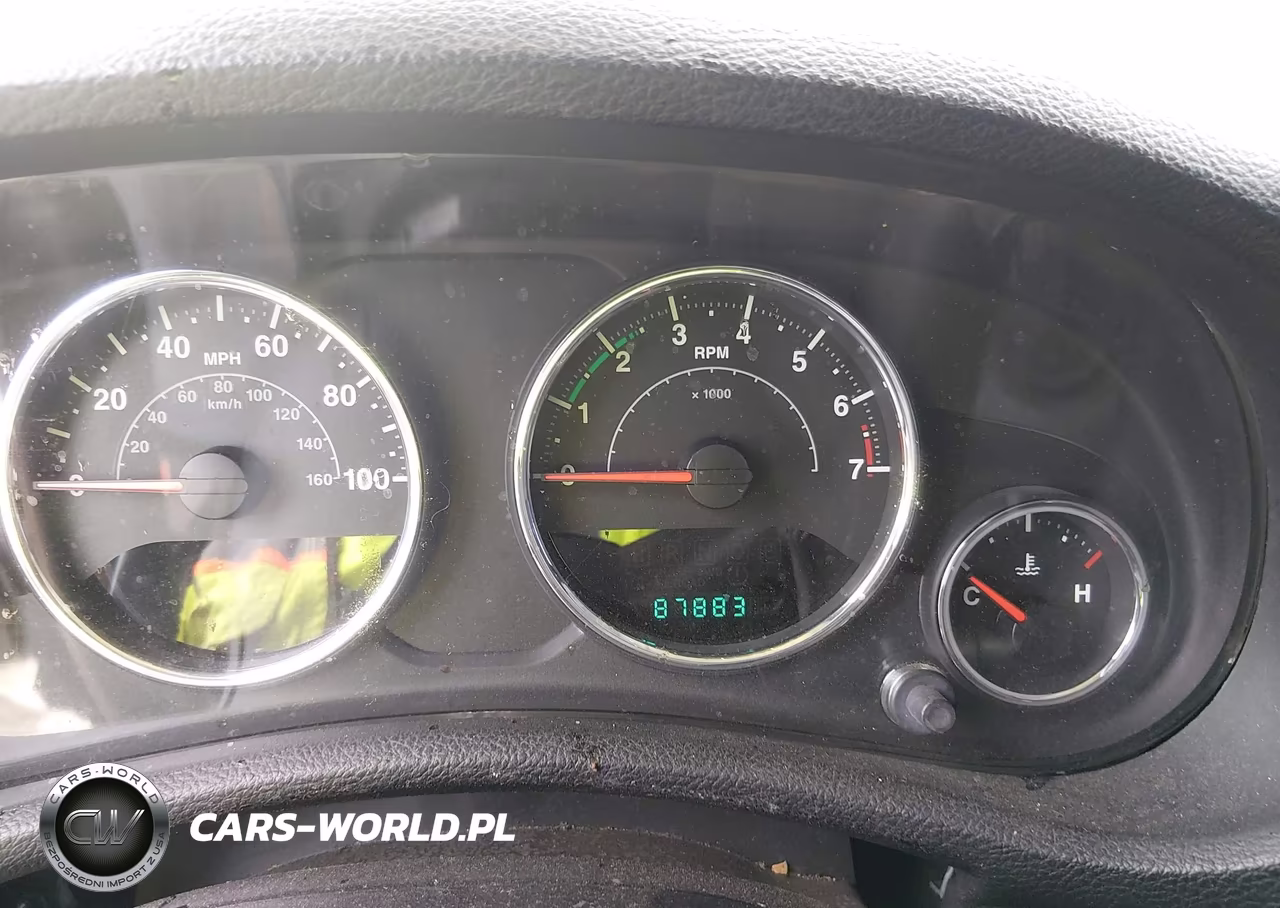 2012 Jeep Wrangler Unlimited Sahara VIN:1C4BJWEGXCL142423 - 15