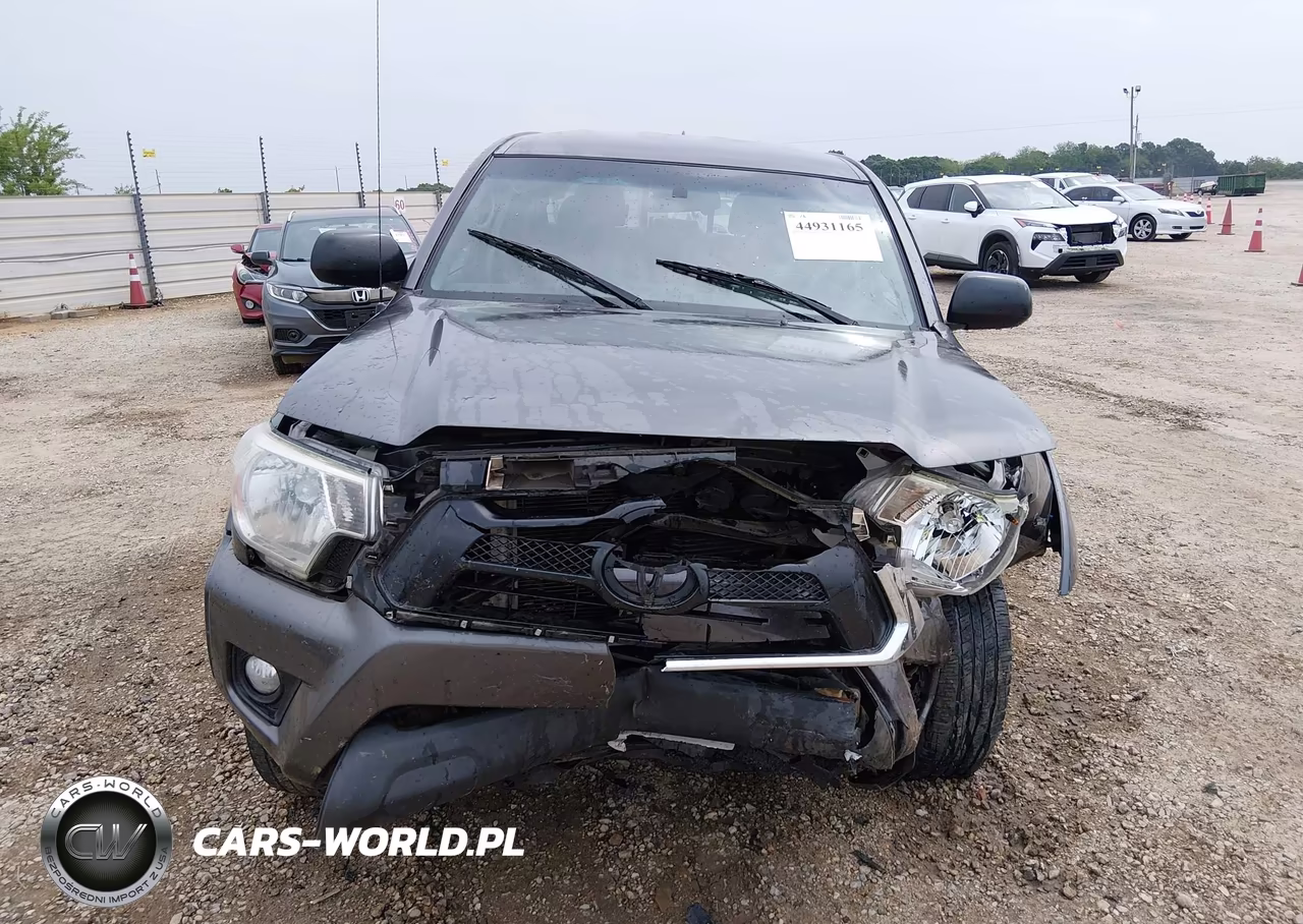 2015 Toyota Tacoma Prerunner V6 VIN:5TFJU4GN3FX090147 - 12