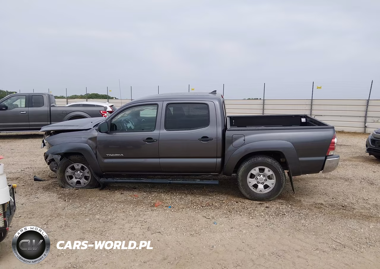 2015 Toyota Tacoma Prerunner V6 VIN:5TFJU4GN3FX090147 - 14
