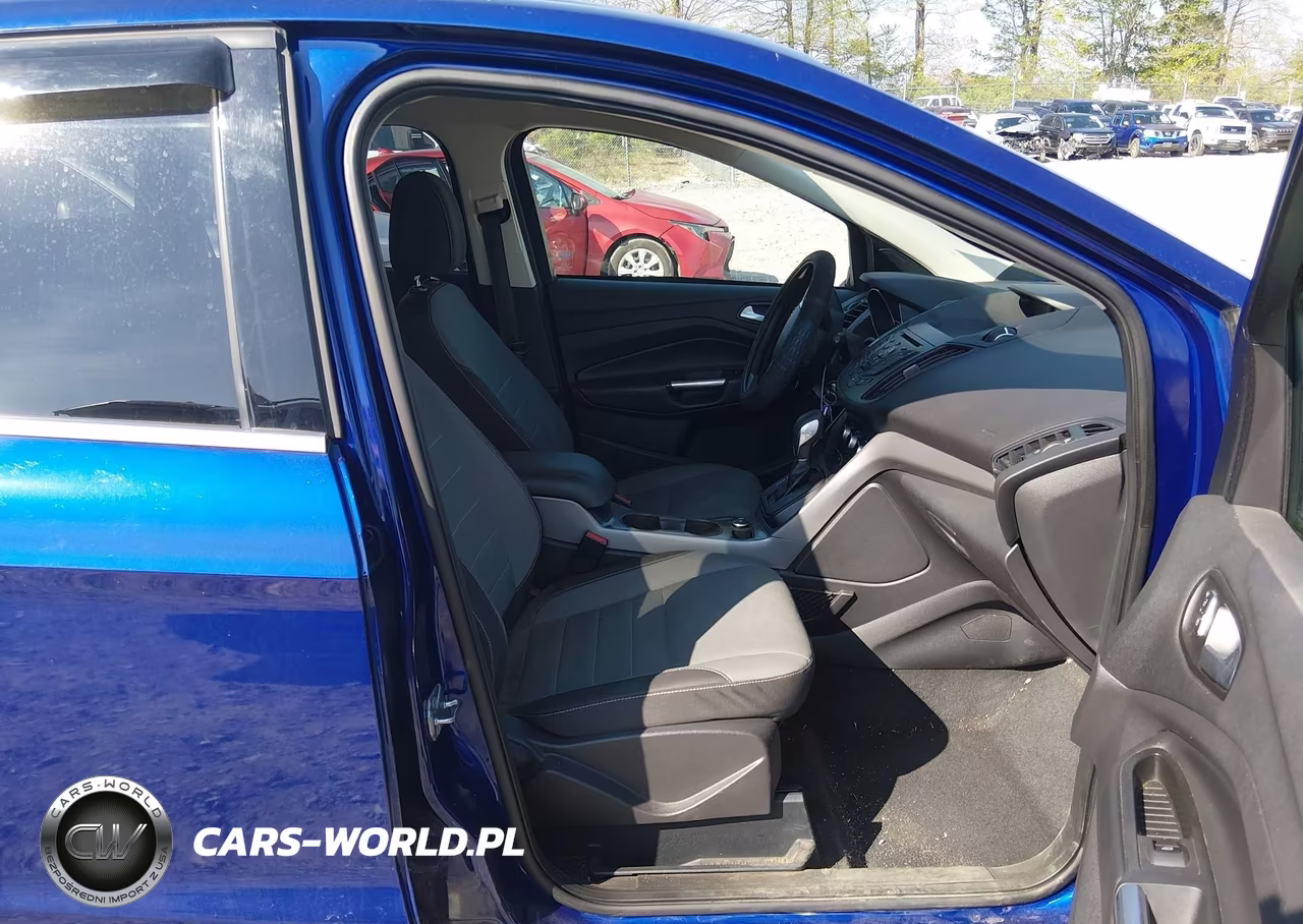 2016 Ford Escape Se VIN:1FMCU9GXXGUC87242 - 5