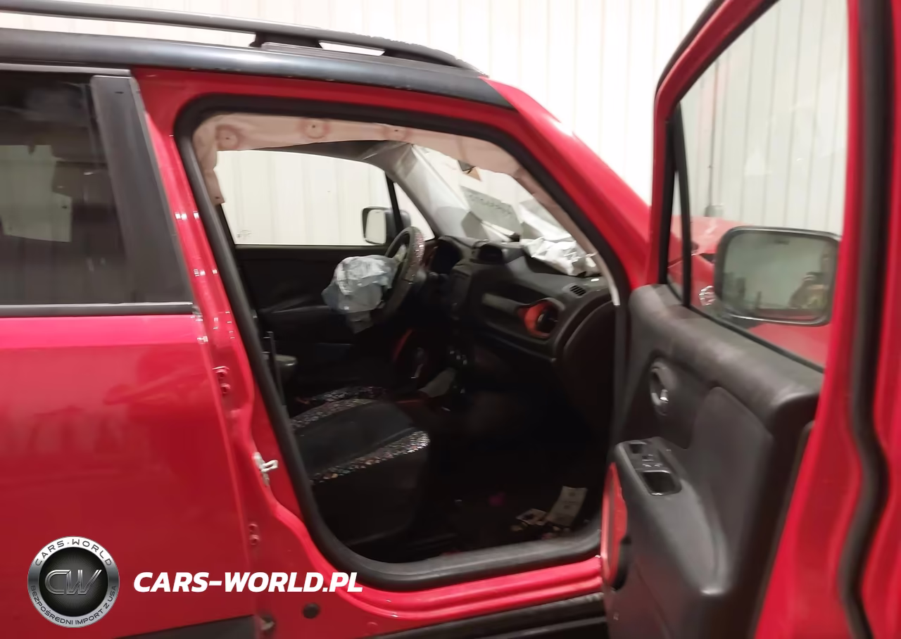 2016 Jeep Renegade Trailhawk VIN:ZACCJBCT5GPD57223 - 5