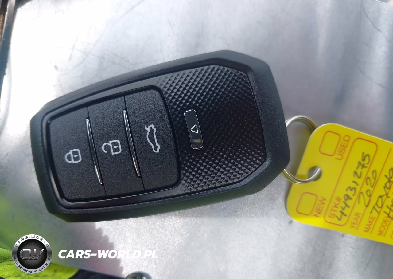 2020 Toyota Highlander Xle VIN:5TDHZRAH6LS501526 - 11