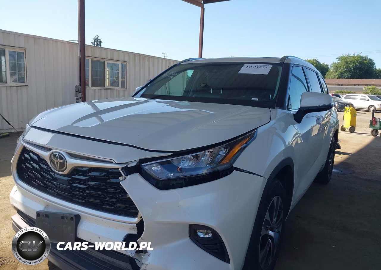 2020 Toyota Highlander Xle VIN:5TDHZRAH6LS501526 - 2