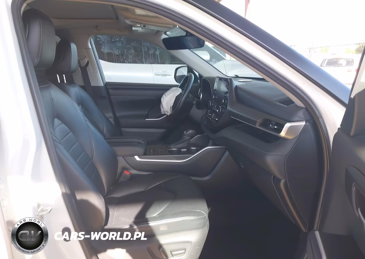 2020 Toyota Highlander Xle VIN:5TDHZRAH6LS501526 - 5