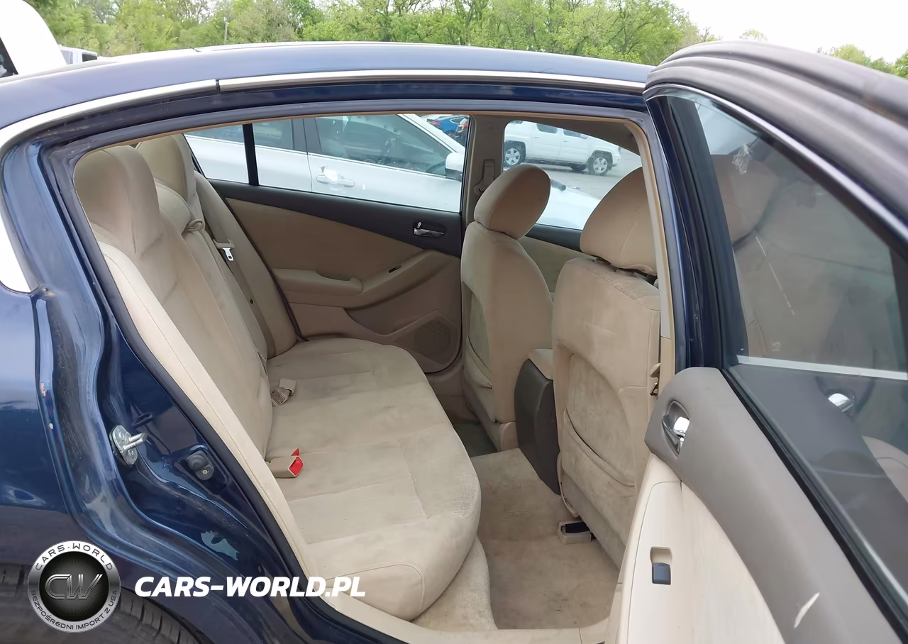 2011 Nissan Altima 2.5 S VIN:1N4AL2AP8BN413718 - 8
