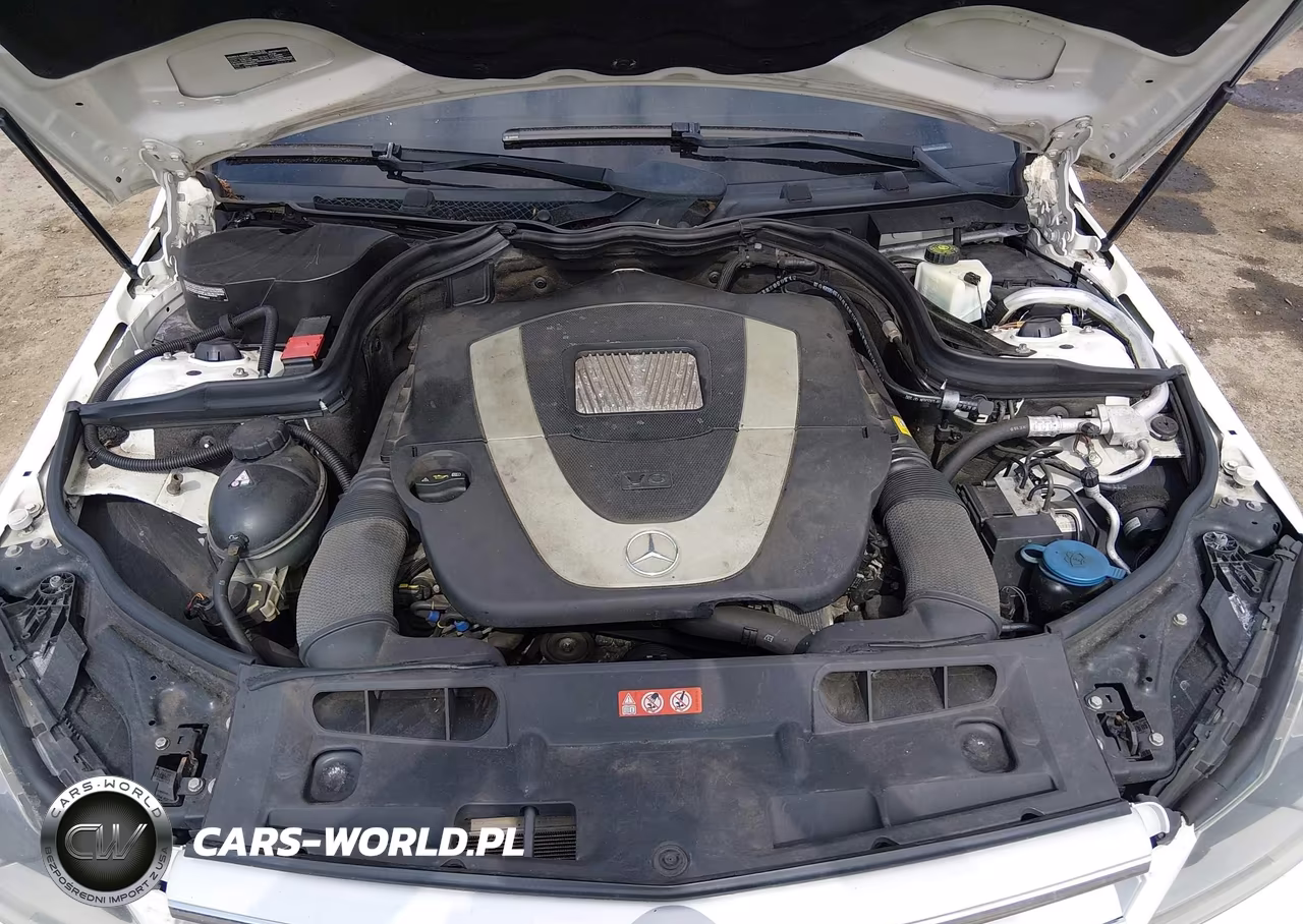 2012 Mercedes-Benz C 300 Sport 4Matic VIN:WDDGF8BB0CR222358 - 10