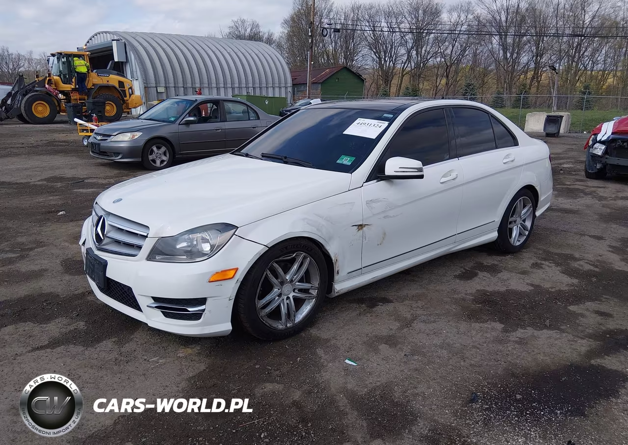 2012 Mercedes-Benz C 300 Sport 4Matic VIN:WDDGF8BB0CR222358 - 2