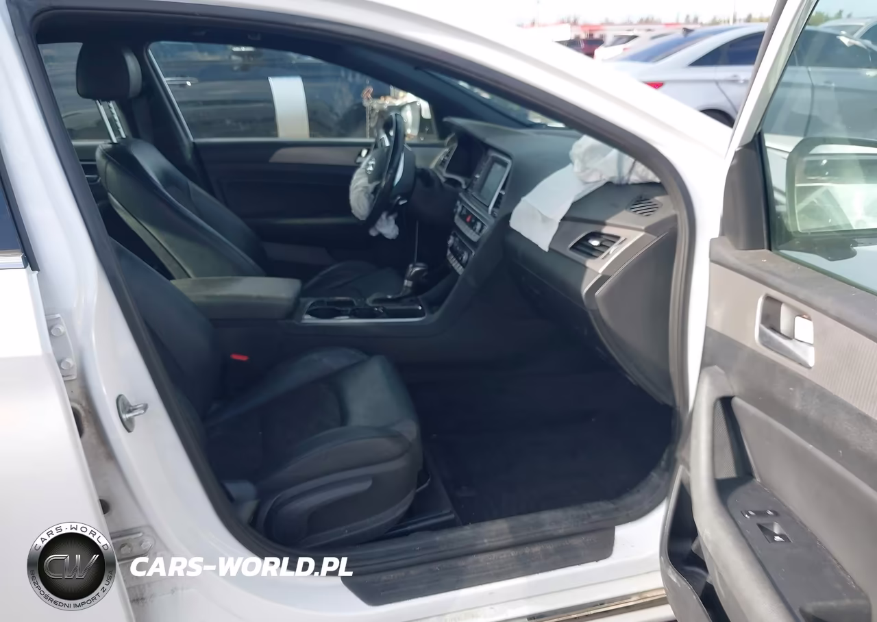 2018 Hyundai Sonata Sport 2.0T VIN:5NPE34AB3JH634895 - 5