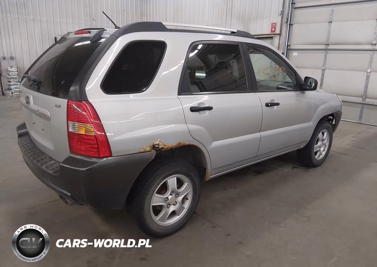 2007 Kia Sportage Lx VIN:KNDJF724377413267 - 4