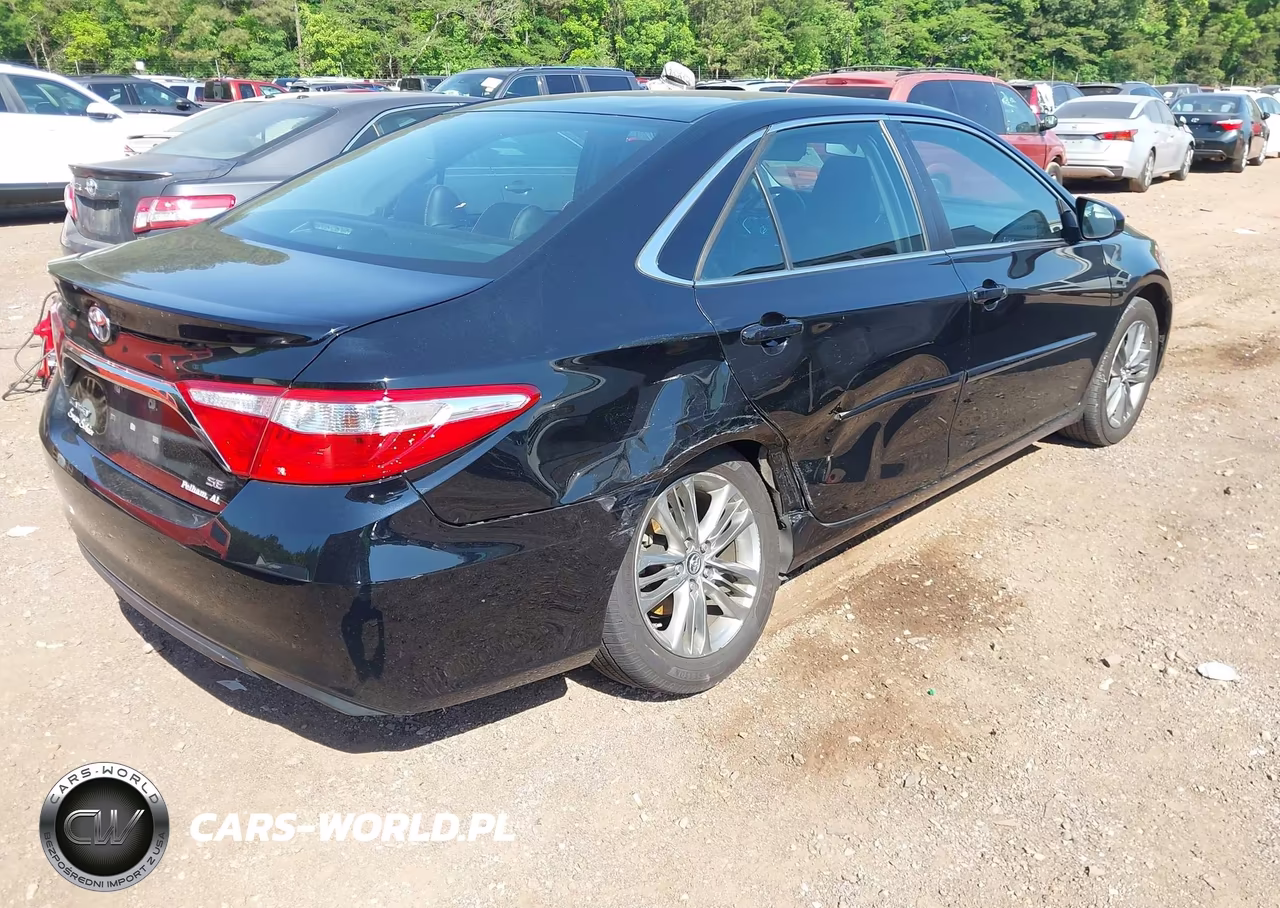 2017 Toyota Camry Se VIN:4T1BF1FK1HU436622 - 4