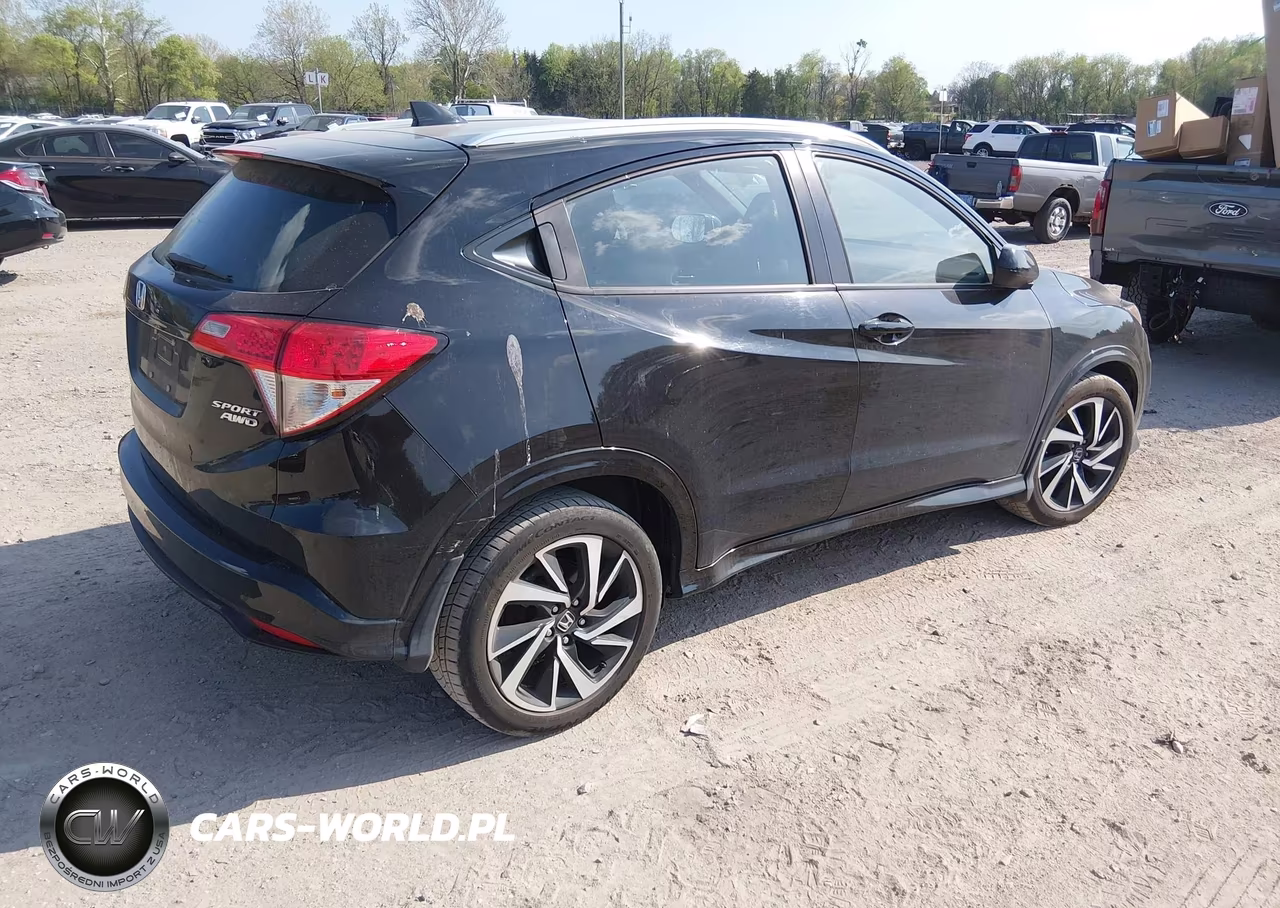 2019 Honda Hr-V Sport VIN:3CZRU6H1XKG733435 - 4