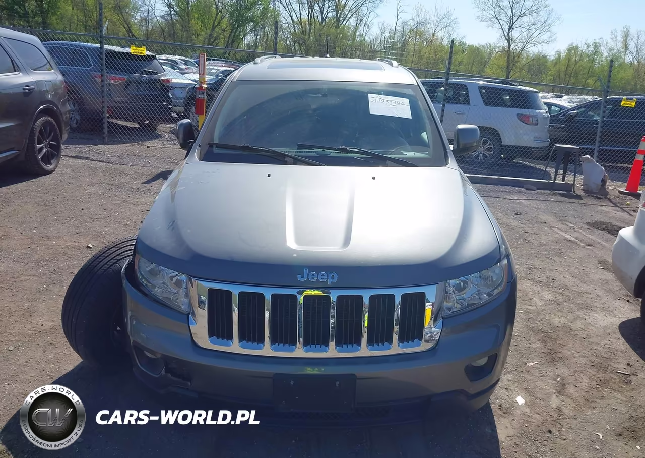 2011 Jeep Grand Cherokee Laredo VIN:1J4RR4GG5BC737276 - 12