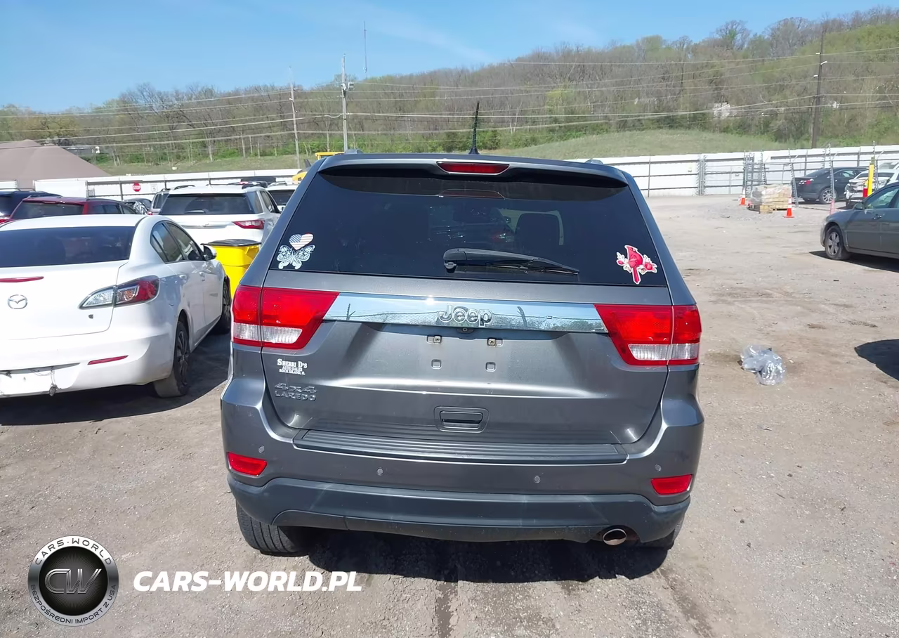 2011 Jeep Grand Cherokee Laredo VIN:1J4RR4GG5BC737276 - 16
