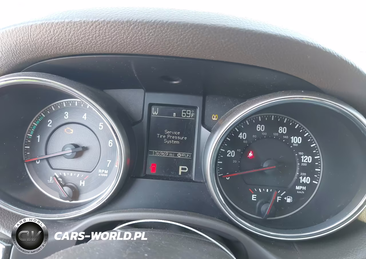 2011 Jeep Grand Cherokee Laredo VIN:1J4RR4GG5BC737276 - 7