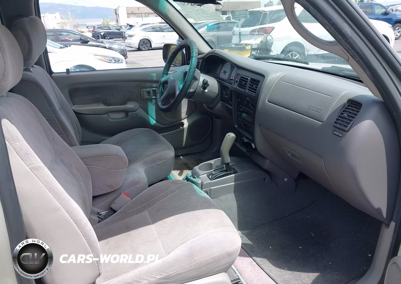 2001 Toyota Tacoma VIN:5TEVL52N81Z773643 - 5