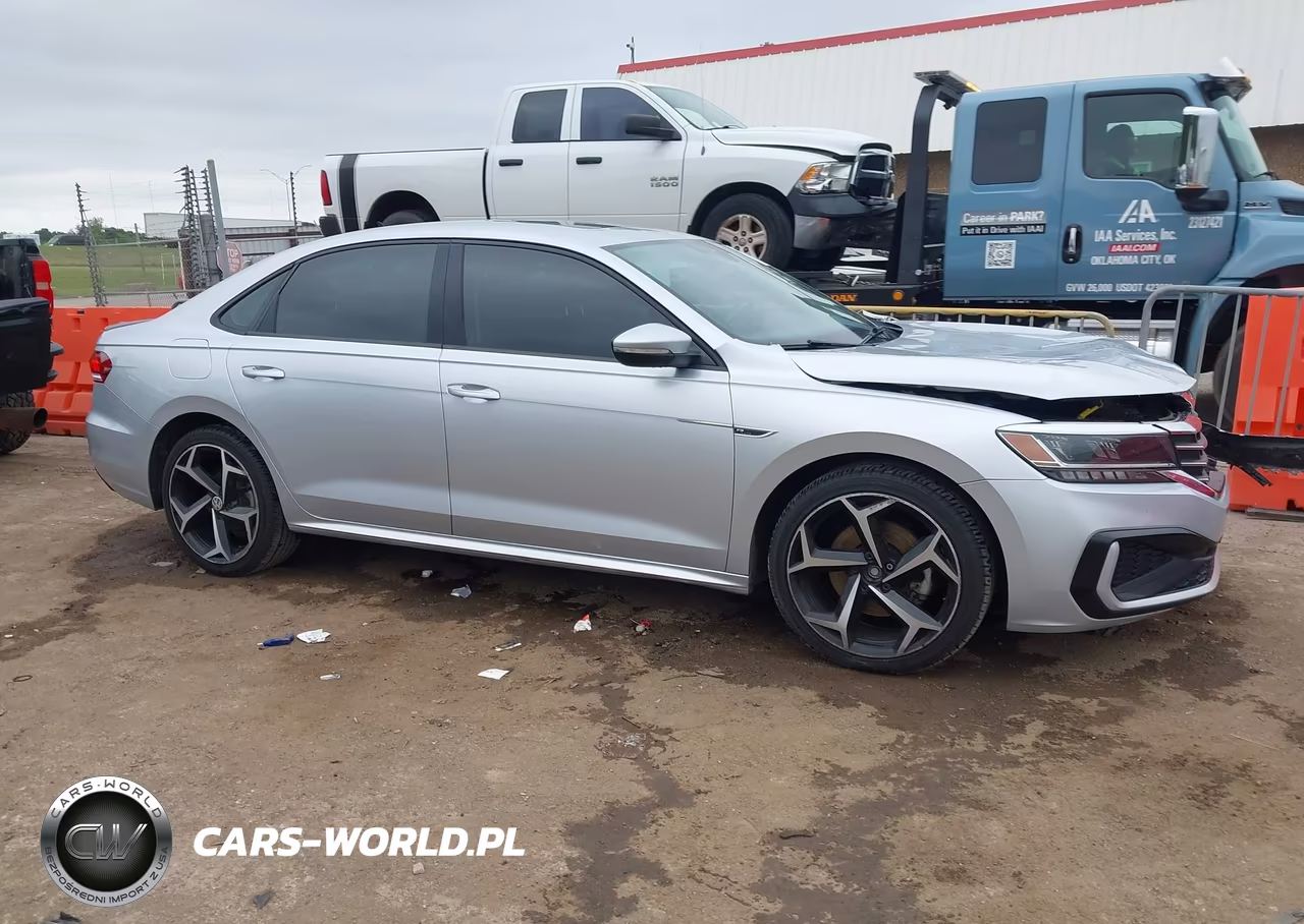 2020 Volkswagen Passat 2.0T R-Line VIN:1VWMA7A33LC015897 - 13