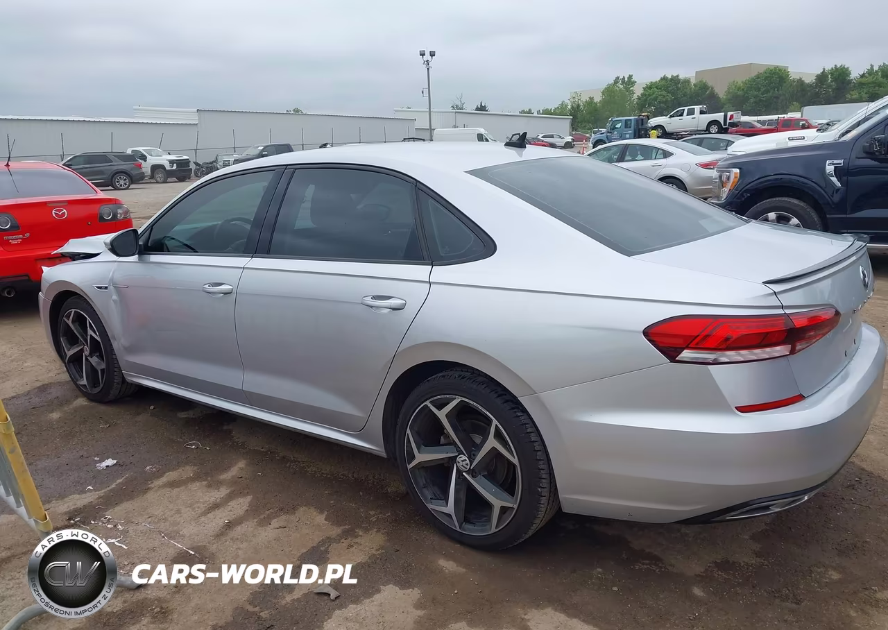 2020 Volkswagen Passat 2.0T R-Line VIN:1VWMA7A33LC015897 - 14