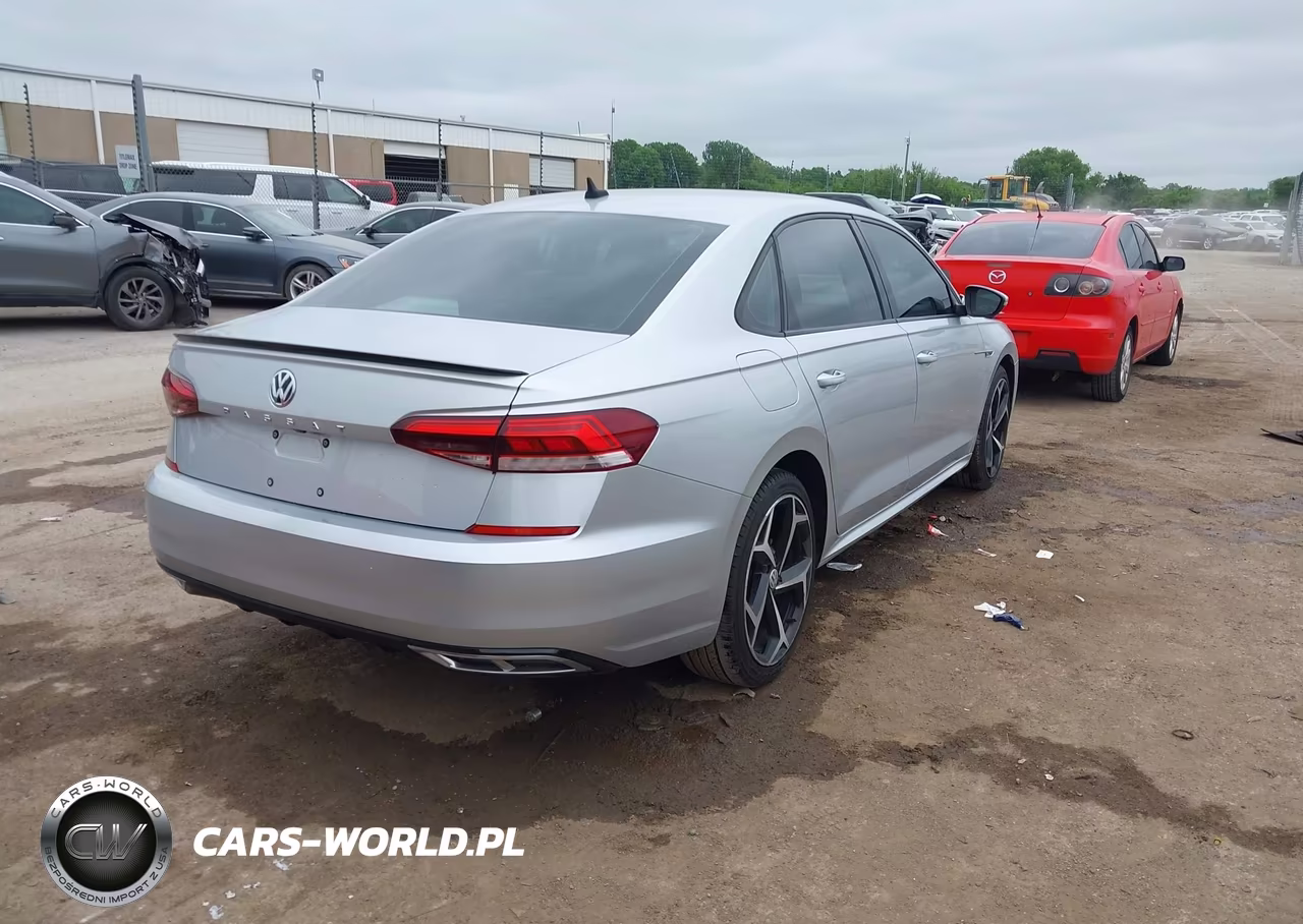 2020 Volkswagen Passat 2.0T R-Line VIN:1VWMA7A33LC015897 - 4