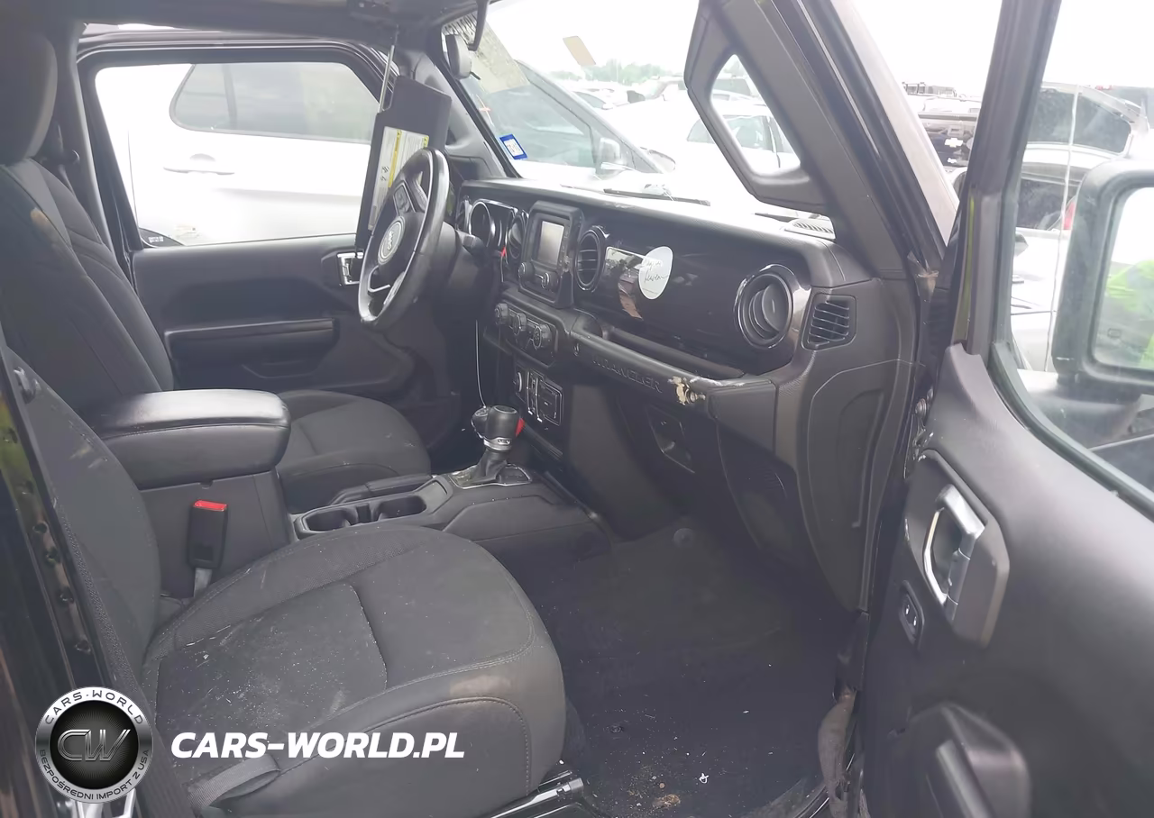 2020 Jeep Wrangler Unlimited Sport Altitude 4X4 VIN:1C4HJXDN0LW154207 - 5