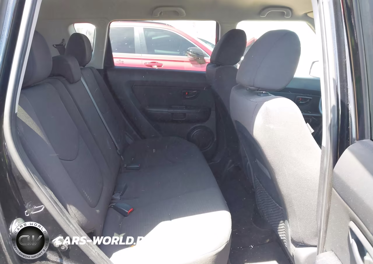 2013 Kia Soul VIN:KNDJT2A59D7633739 - 8