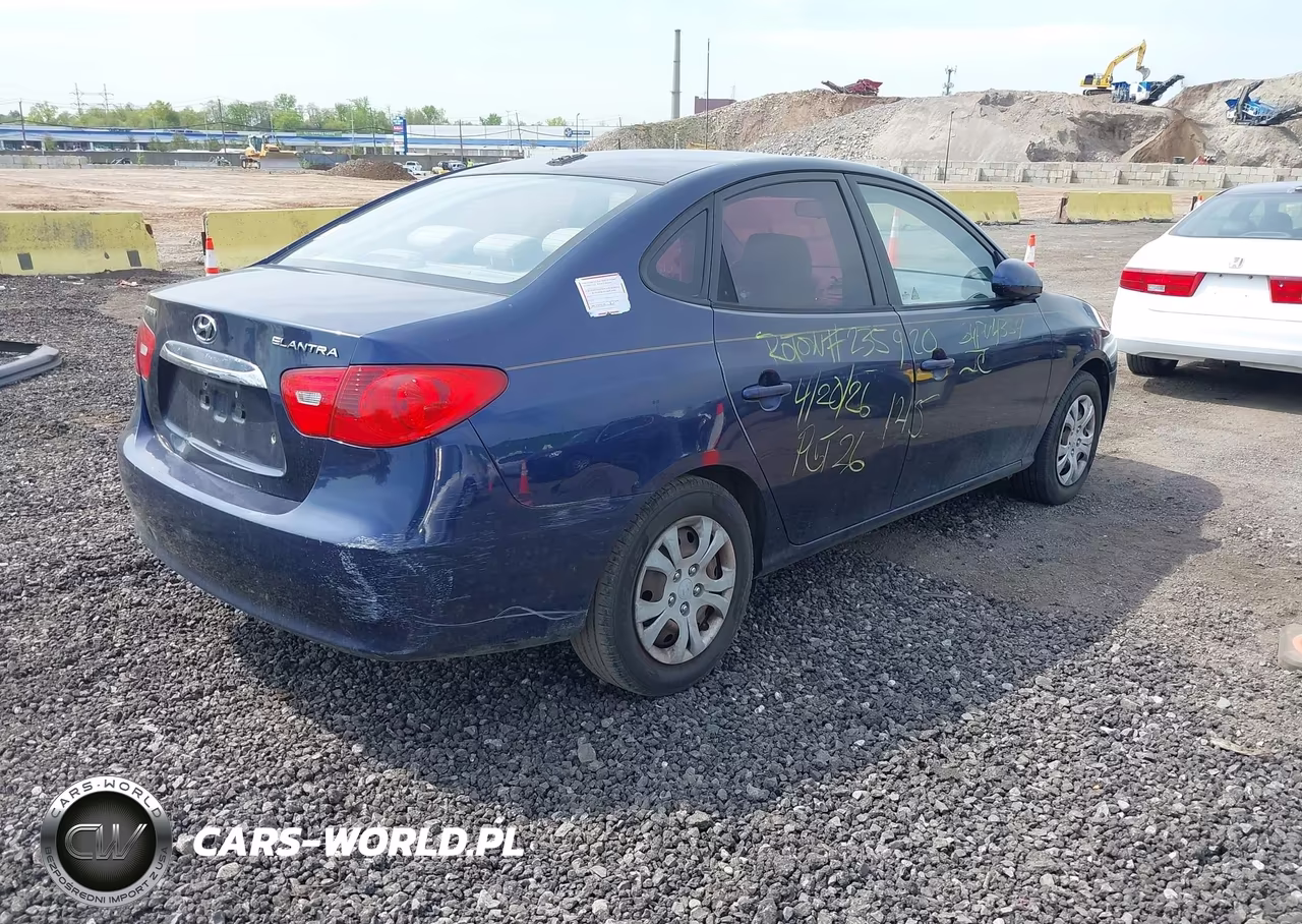 2010 Hyundai Elantra Gls VIN:KMHDU4AD9AU008389 - 4