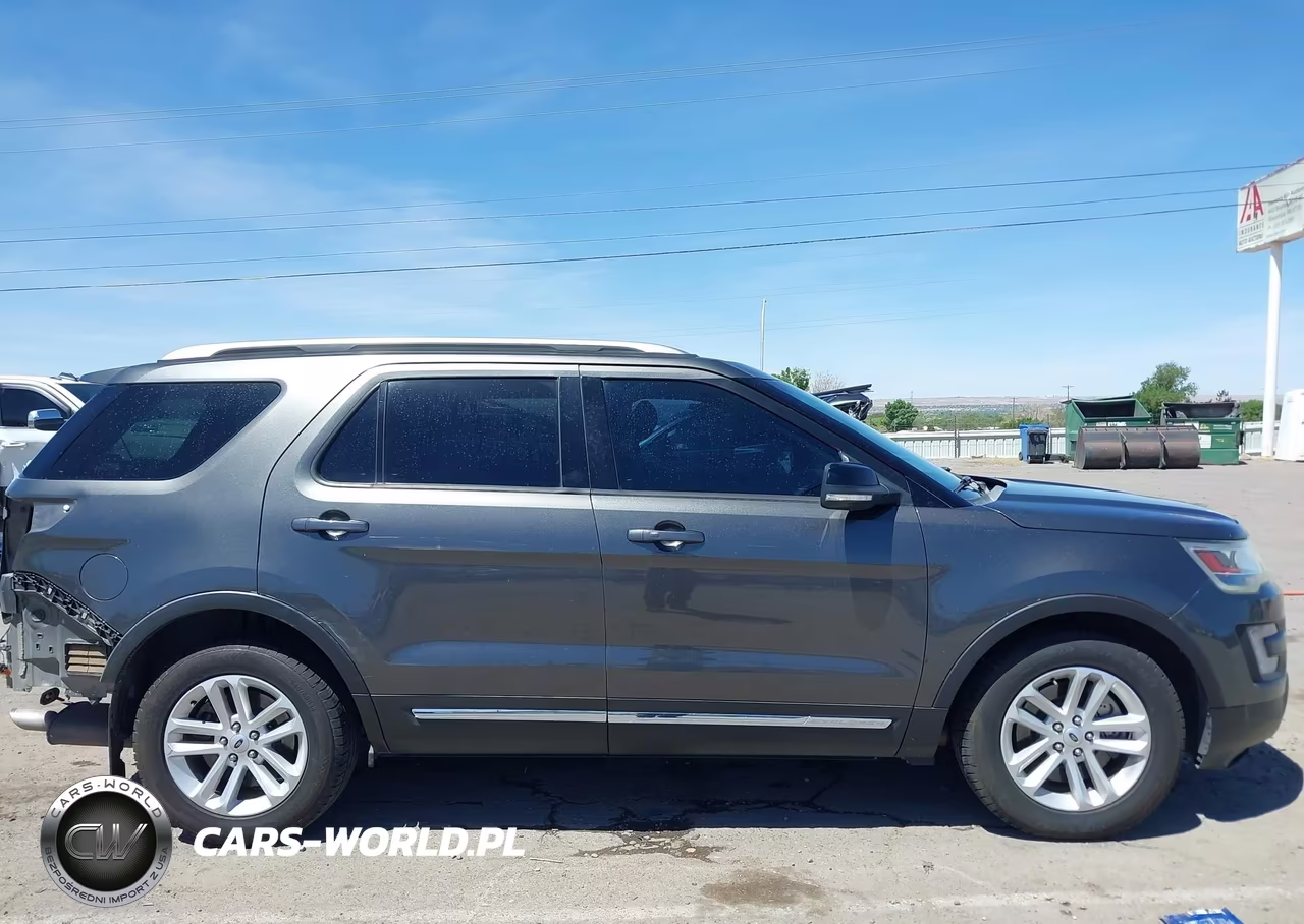 2017 Ford Explorer Xlt VIN:1FM5K7D82HGC21283 - 14