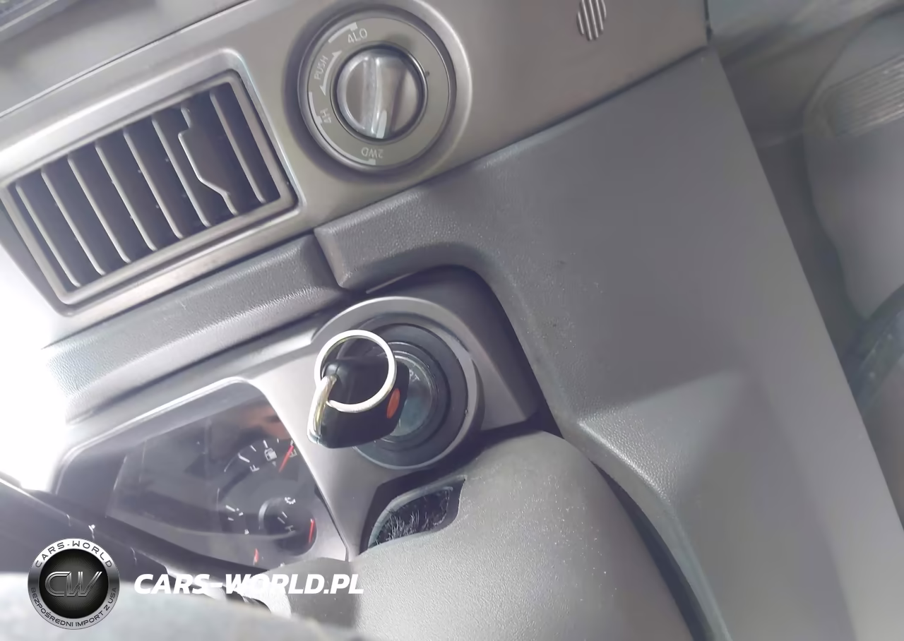 2005 Nissan Titan Se VIN:1N6AA06B35N526317 - 11