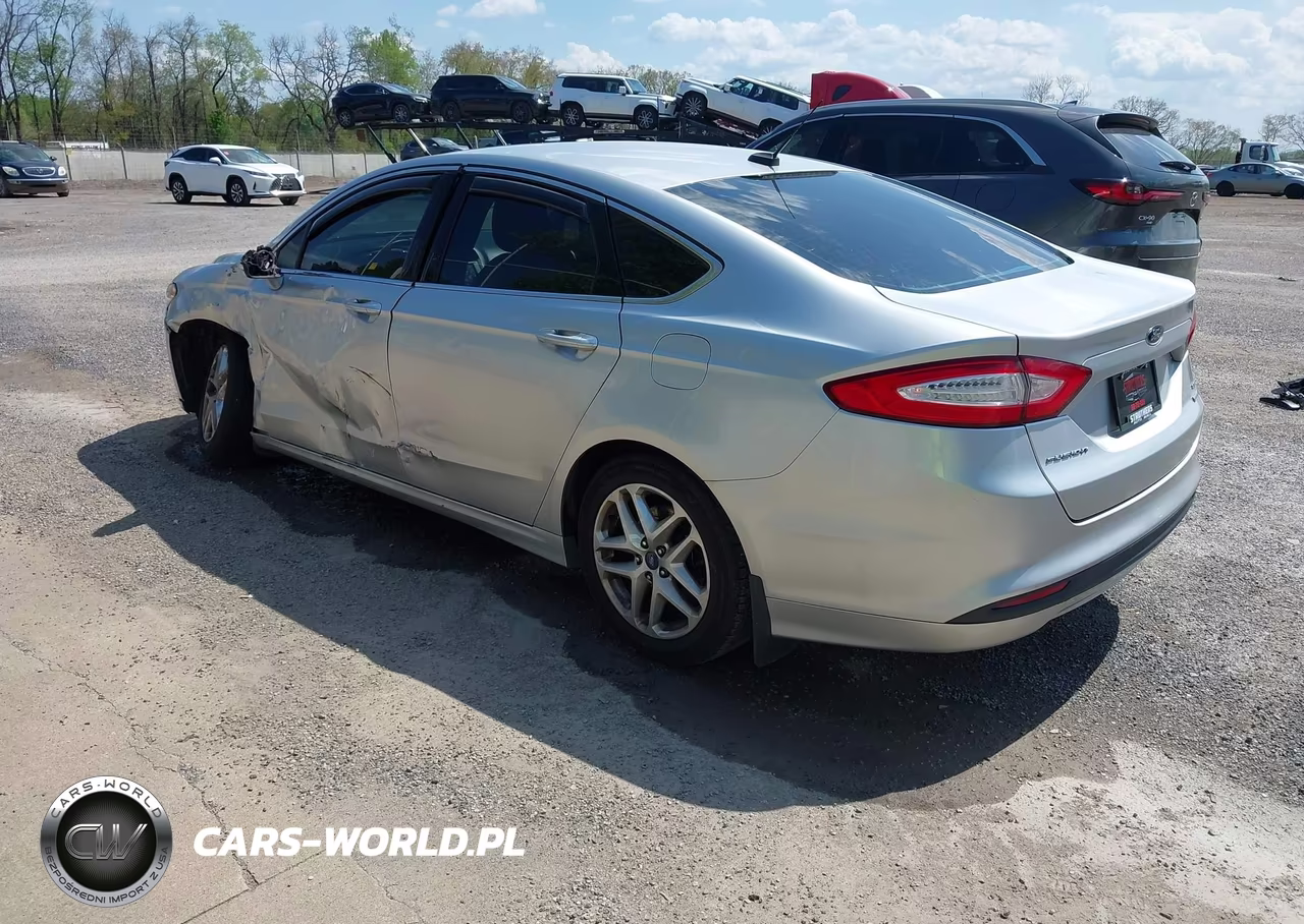 2013 Ford Fusion Se VIN:3FA6P0HR2DR189643 - 3
