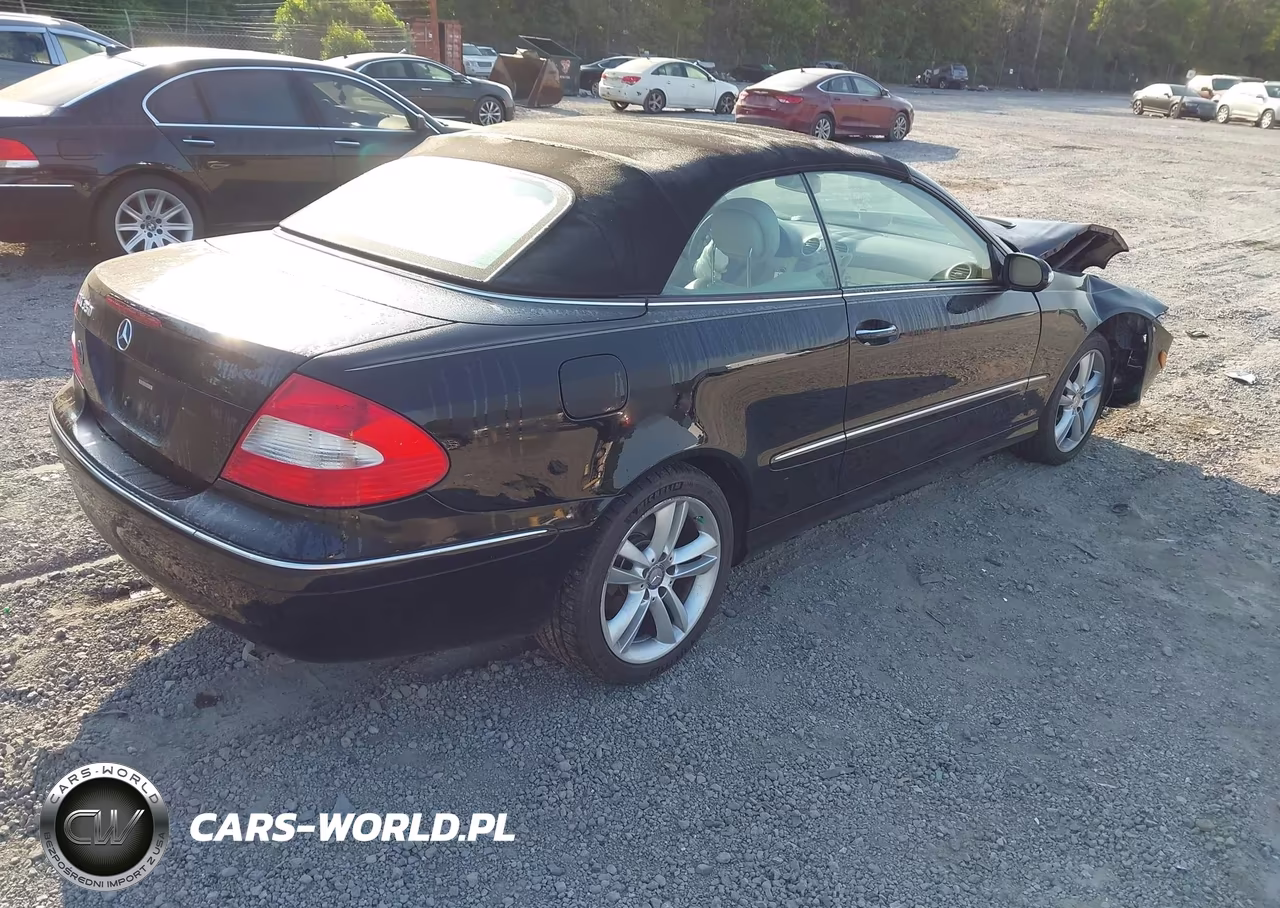 2008 Mercedes-Benz Clk 350 VIN:WDBTK56F68T094894 - 4