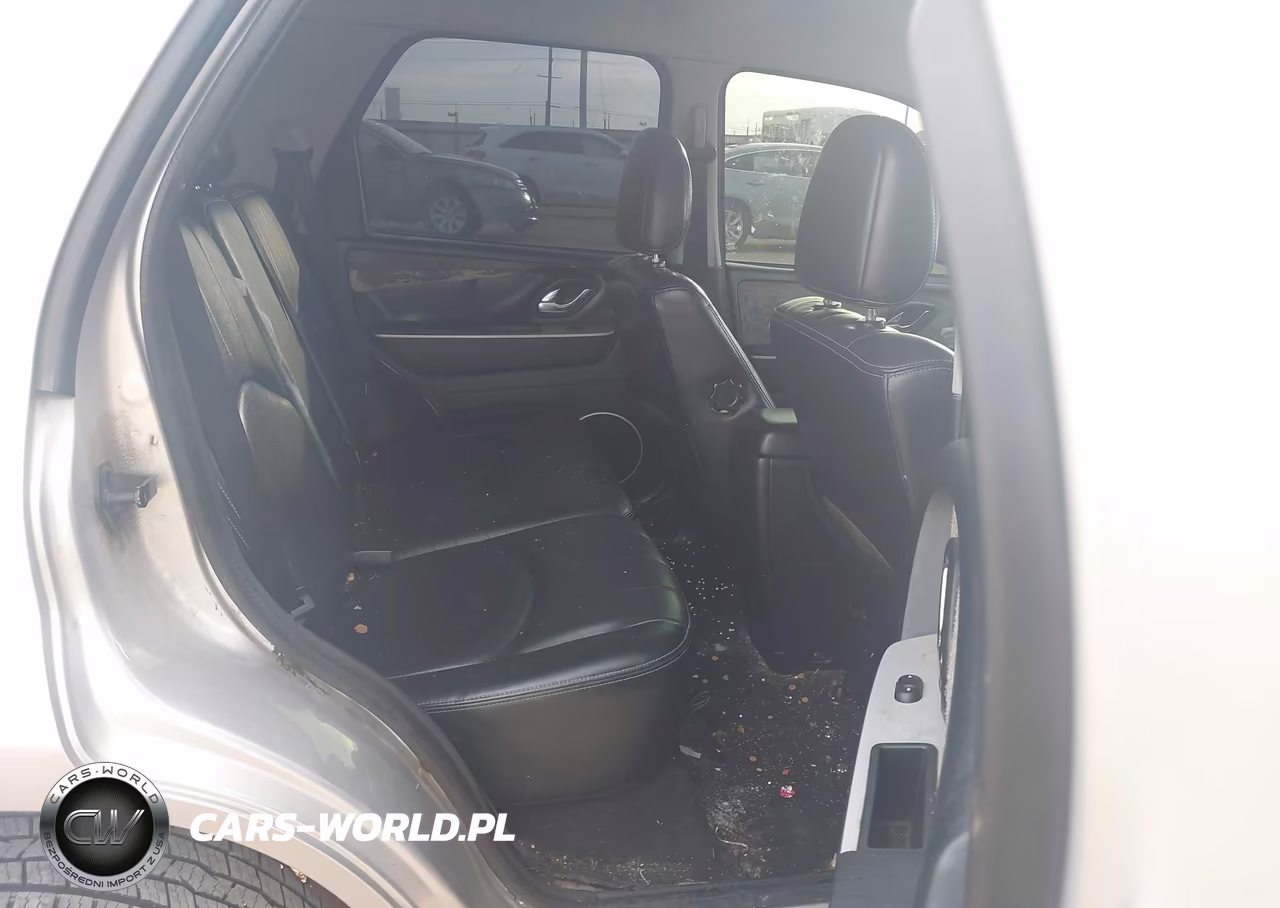 2007 Mercury Mariner Premier VIN:4M2CU87157KJ02059 - 8