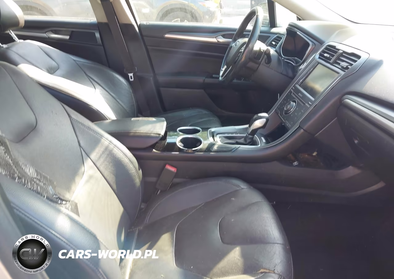2014 Ford Fusion Titanium VIN:3FA6P0K97ER140030 - 5