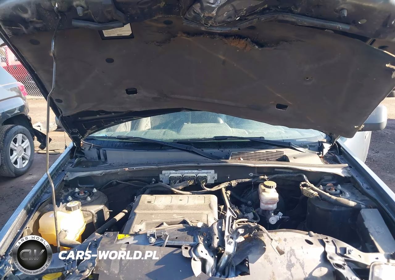 2010 Ford Escape Xlt VIN:1FMCU0DG4AKA52757 - 10