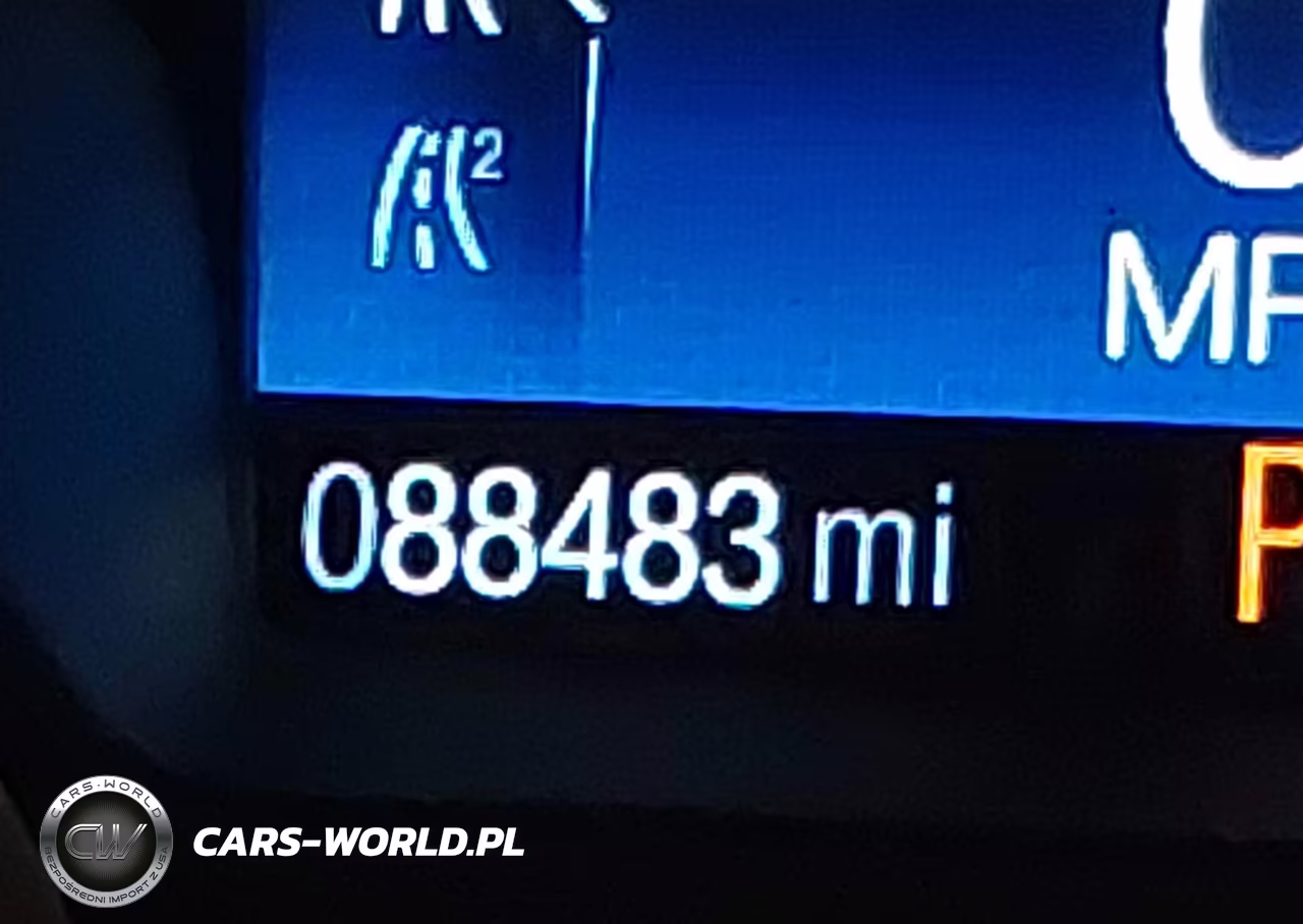 2018 Ford Escape Se VIN:1FMCU9GD5JUA42331 - 16