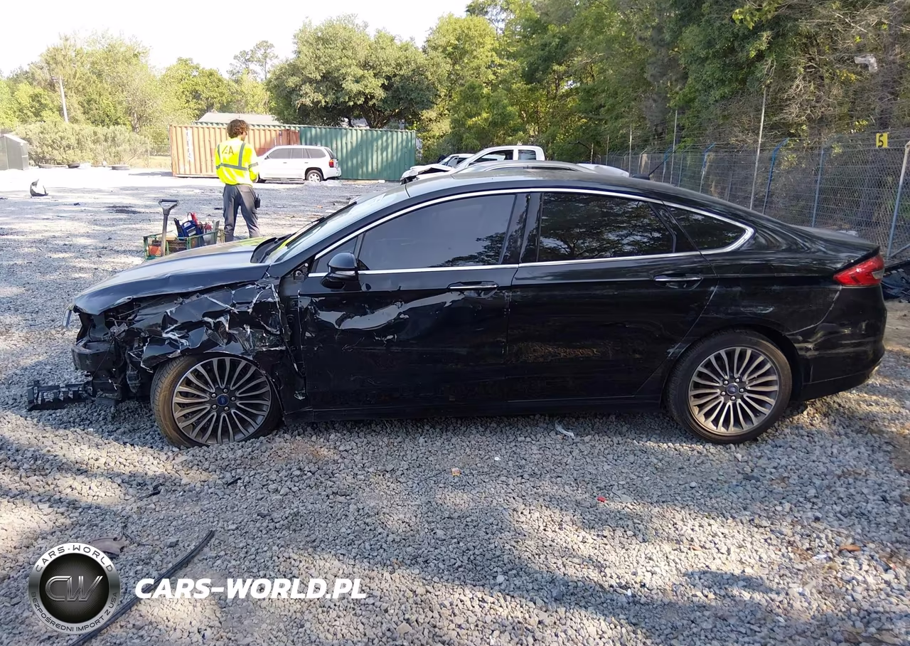 2017 Ford Fusion Se VIN:3FA6P0H91HR401969 - 14