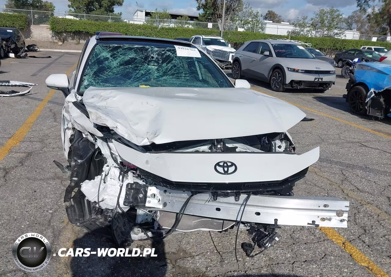 2025 Toyota Camry Xse VIN:4T1DAACK9SU591129 - 12