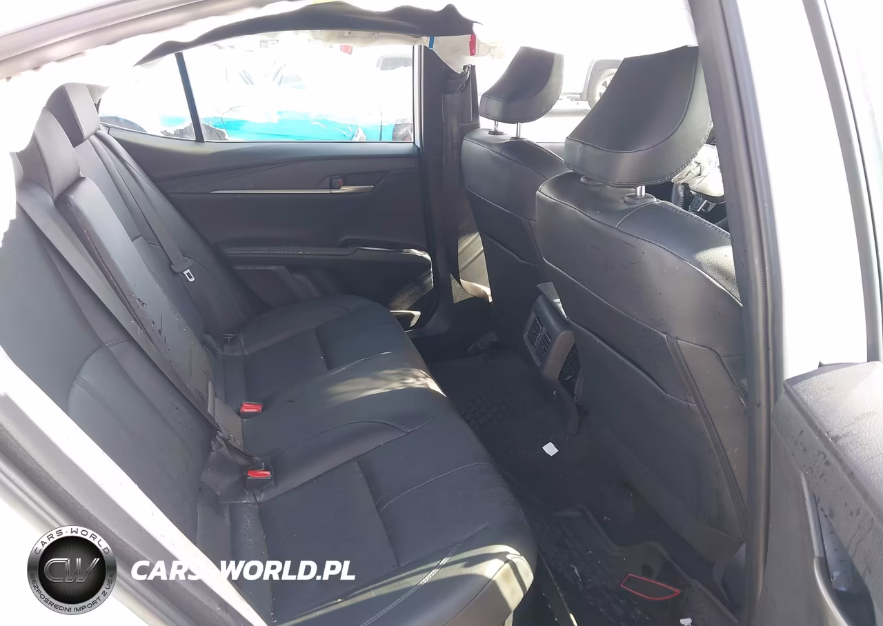 2025 Toyota Camry Xse VIN:4T1DAACK9SU591129 - 8