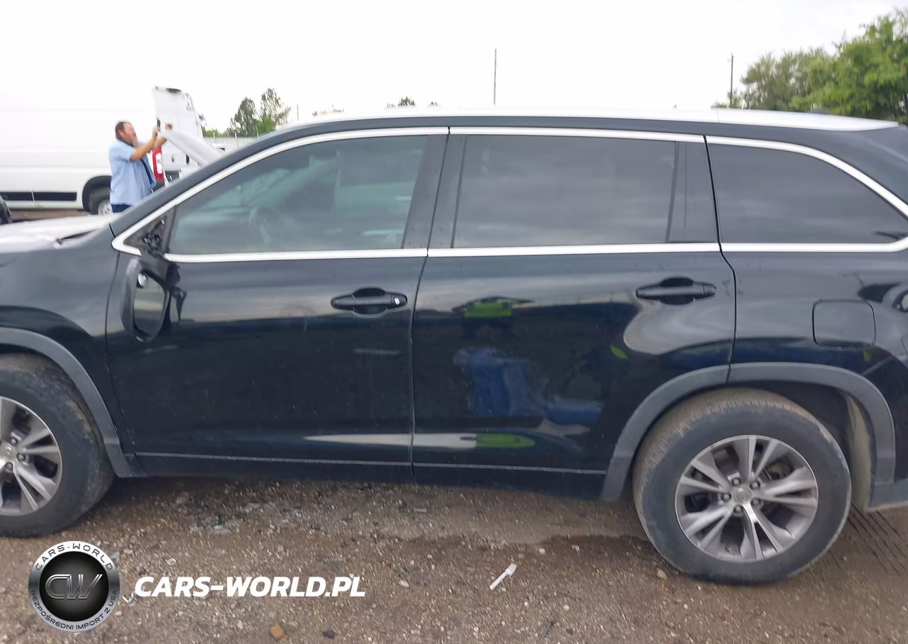 2014 Toyota Highlander Xle V6 VIN:5TDKKRFH3ES016072 - 14