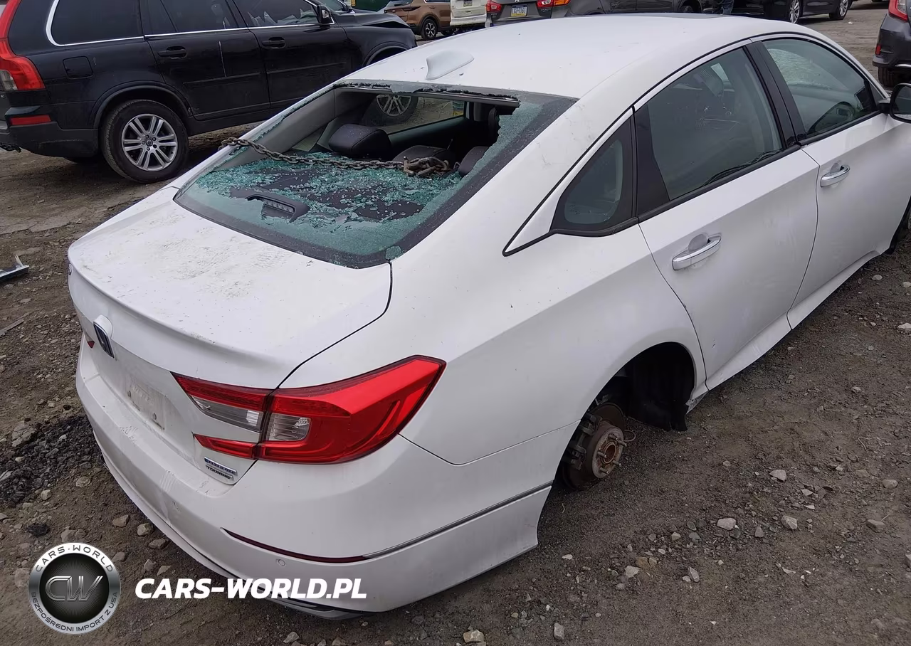 2021 Honda Accord Hybrid Touring VIN:1HGCV3F96MA018641 - 18