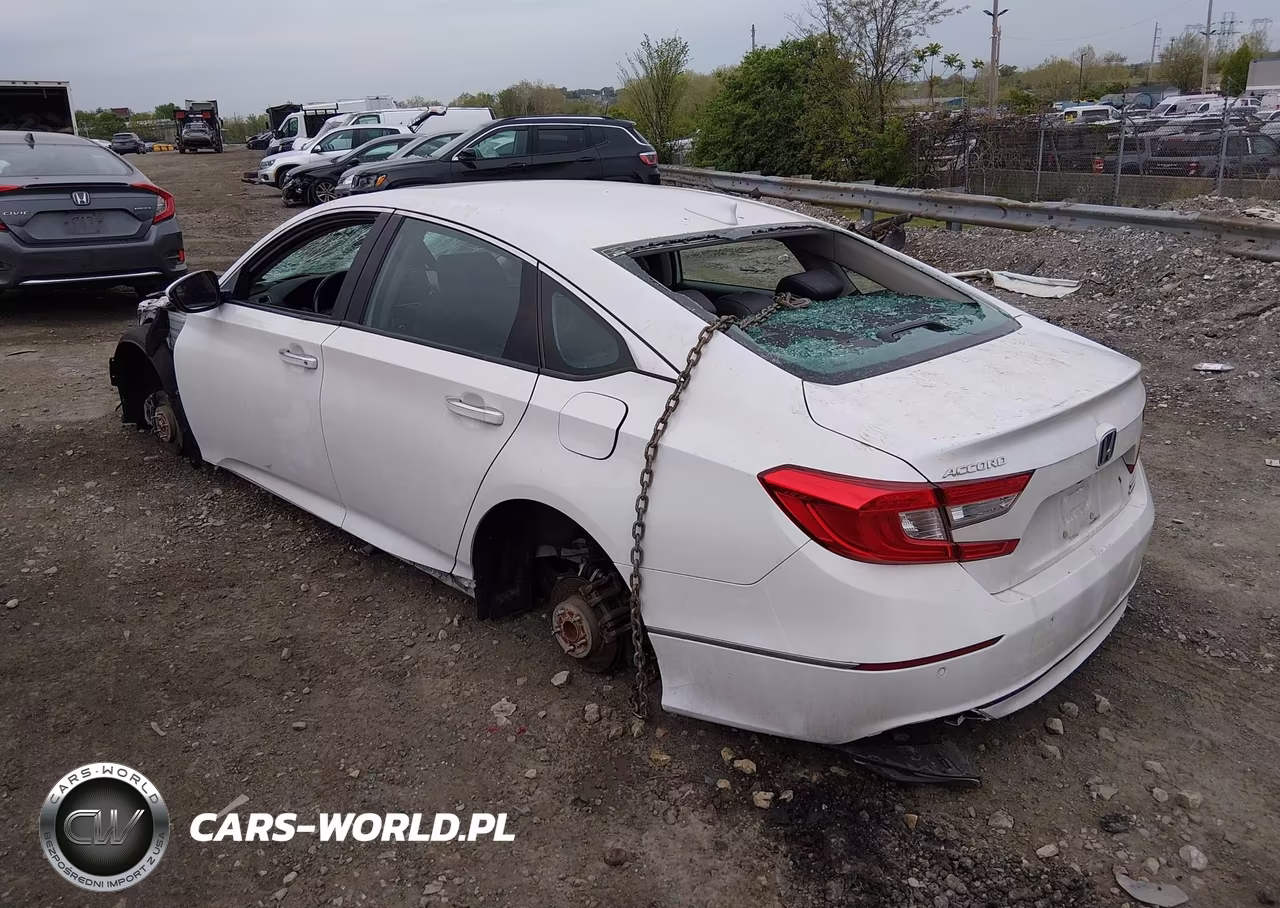 2021 Honda Accord Hybrid Touring VIN:1HGCV3F96MA018641 - 3