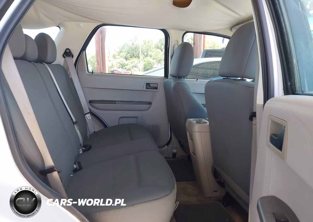 2011 Ford Escape Xls VIN:1FMCU0C7XBKB60691 - 8