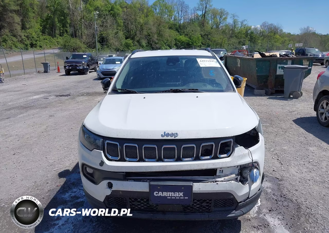 2022 Jeep Compass Latitude Lux 4X4 VIN:3C4NJDFB8NT178719 - 12