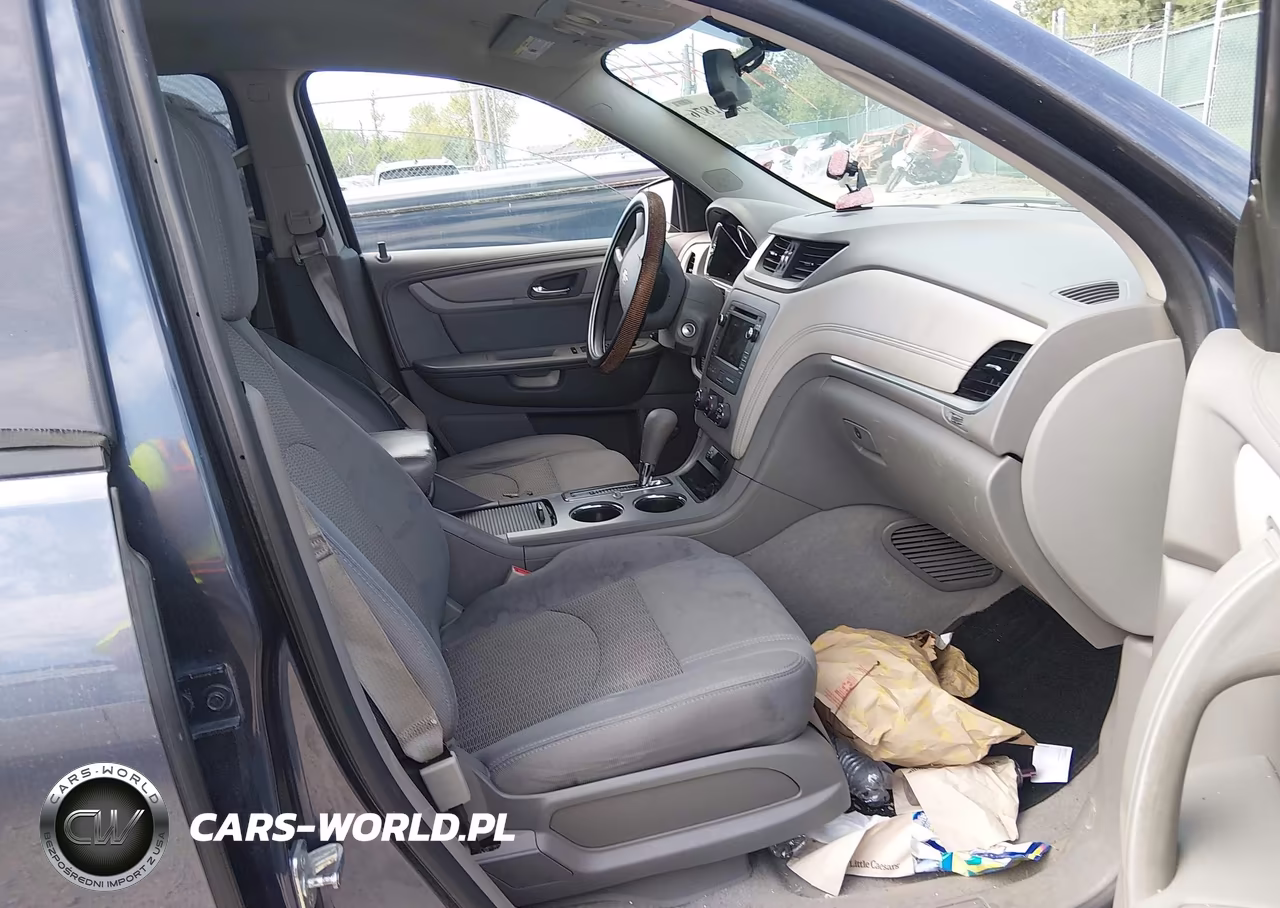 2013 Chevrolet Traverse Ls VIN:1GNKRFKD9DJ157695 - 5